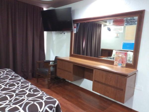 HOTEL PARQUE VIA : photo 6 de la chambre chambre double