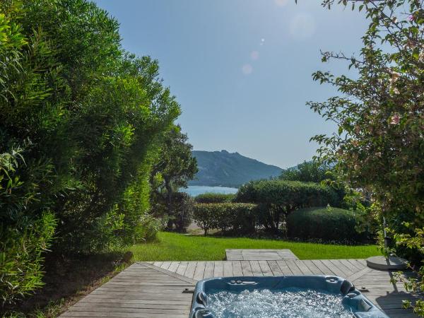 Résidence Marina Di Santa Giulia : photo 10 de la chambre villa spa 1 chambre - vue sur mer