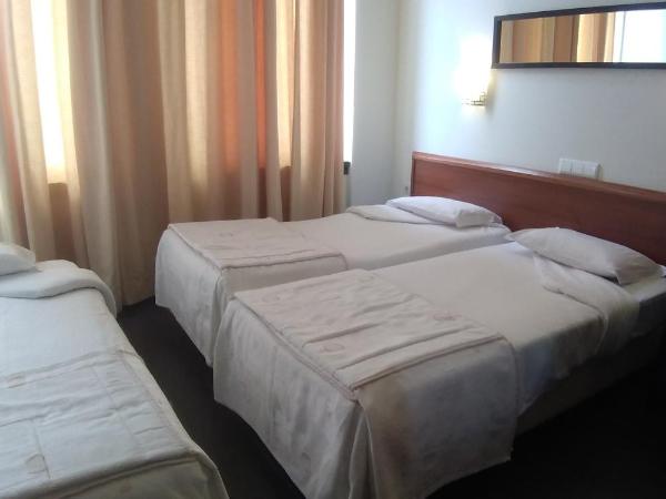 Hotel Universal : photo 1 de la chambre chambre triple