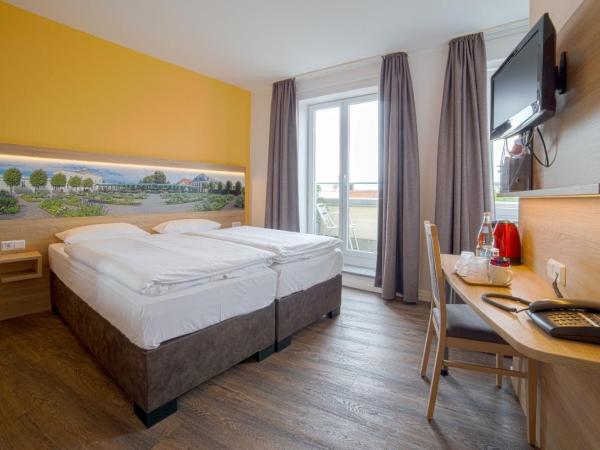 City Hotel Hannover : photo 3 de la chambre chambre double avec salle de bains privative
