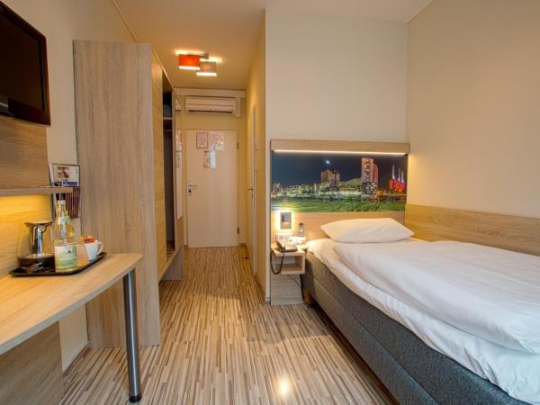 City Hotel Hannover : photo 3 de la chambre chambre simple supérieure