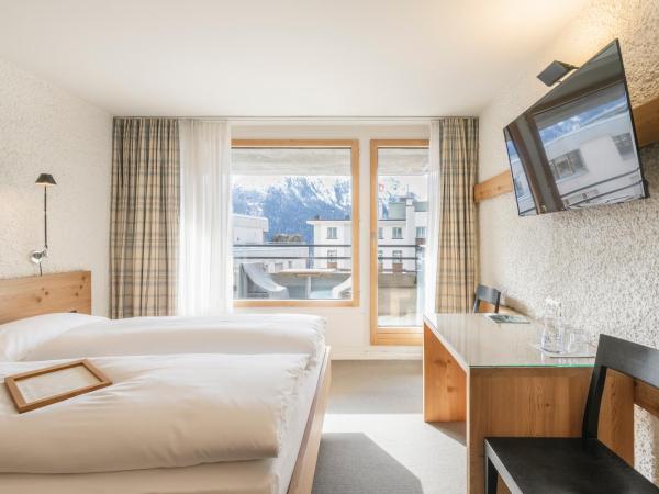 Hauser Hotel St. Moritz : photo 3 de la chambre chambre double Économique
