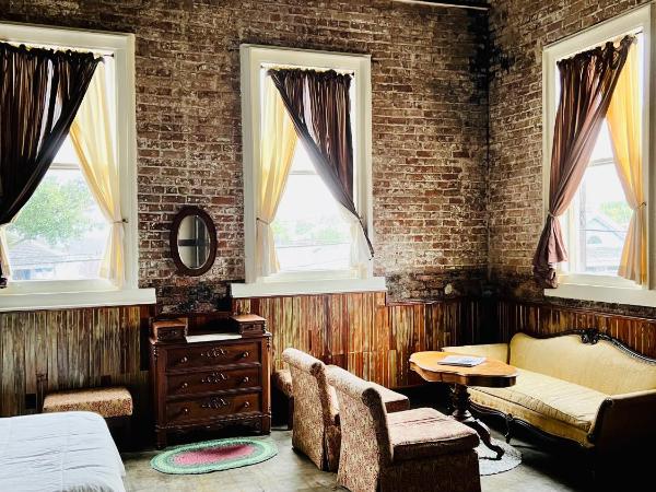 Inn at the Old Jail : photo 1 de la chambre chambre supérieure avec 2 lits queen-size