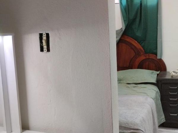 HC V Nova : photo 2 de la chambre chambre double avec salle de bains privative