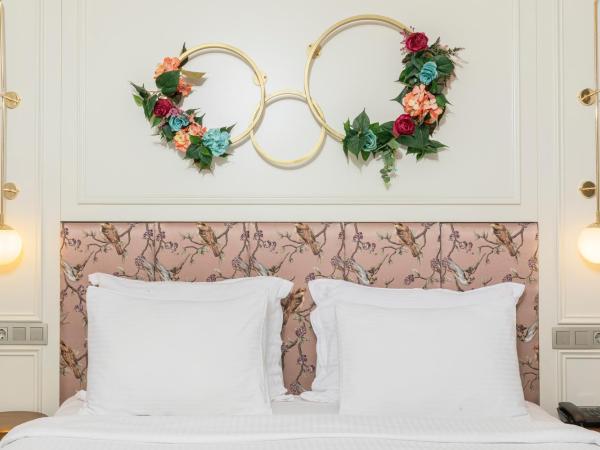 Ayramin Deluxe Hotel Taksim : photo 4 de la chambre suite lit king-size