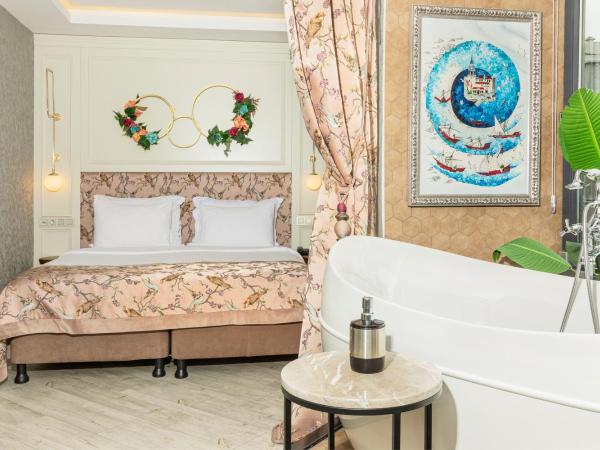 Ayramin Hotel Taksim : photo 3 de la chambre suite lit king-size