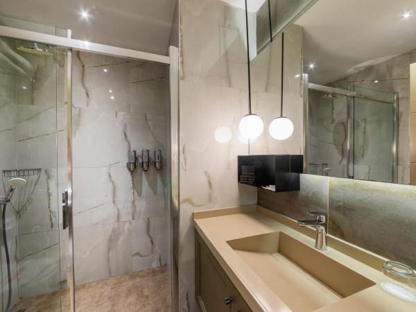 Ayramin Deluxe Hotel Taksim : photo 7 de la chambre suite lit king-size