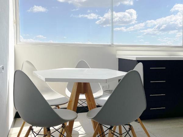 Laviu B&B Luxe Suites : photo 6 de la chambre nevado de toluca ( family room) 