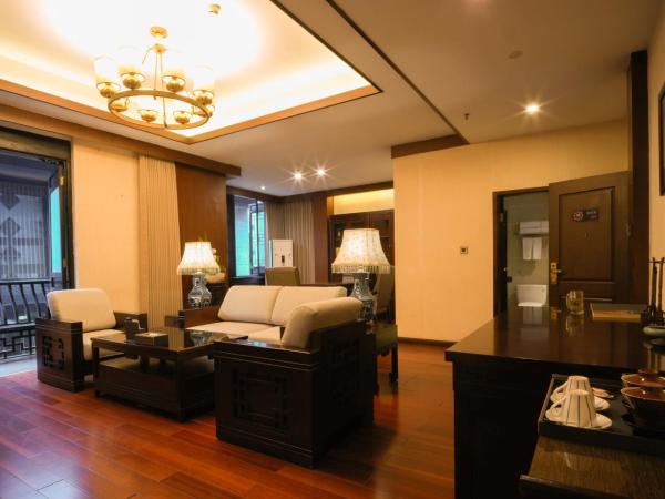 Buddha Zen Hotel : photo 3 de la chambre suite deluxe avec lit king-size