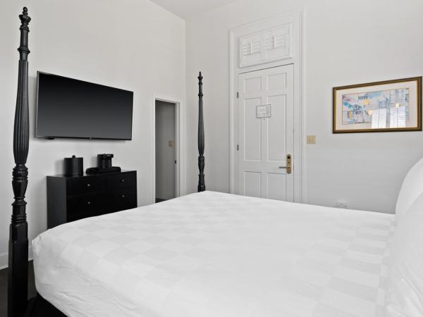 Historic Streetcar Inn : photo 7 de la chambre chambre supérieure lit queen-size