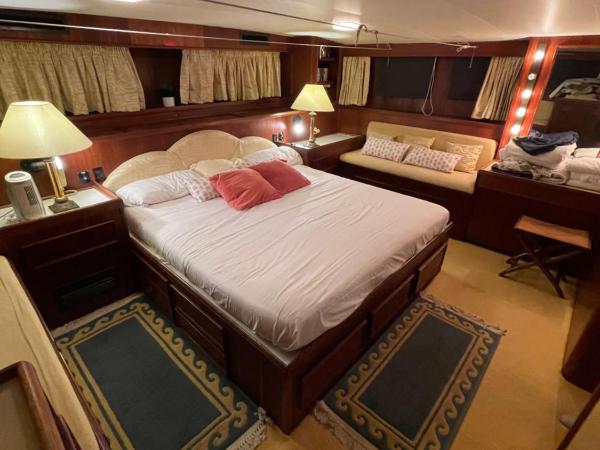 Hotel Yacht Our Alissa : photo 2 de la chambre chambre lit queen-size deluxe