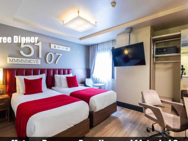 Ramada By Wyndham Istanbul Pera Taksim : photo 2 de la chambre chambre accessible