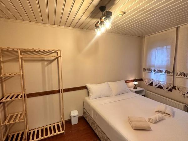 Melkan Otel Guest House : photo 8 de la chambre chambre double