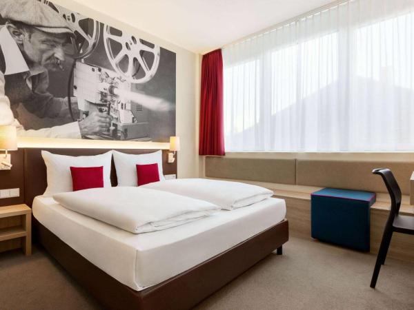 Vienna House Easy by Wyndham München : photo 3 de la chambre chambre confort 