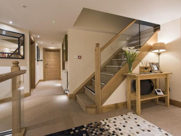 Hotel du Lac : photo 1 de la chambre chambre double - vue sur montagne