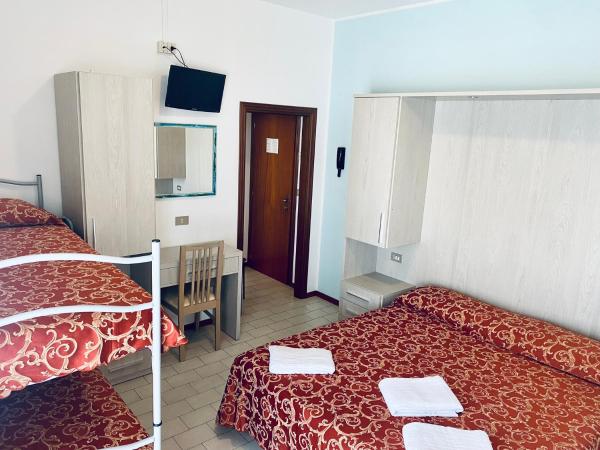 Hotel Belmar : photo 5 de la chambre chambre double ou lits jumeaux Économique