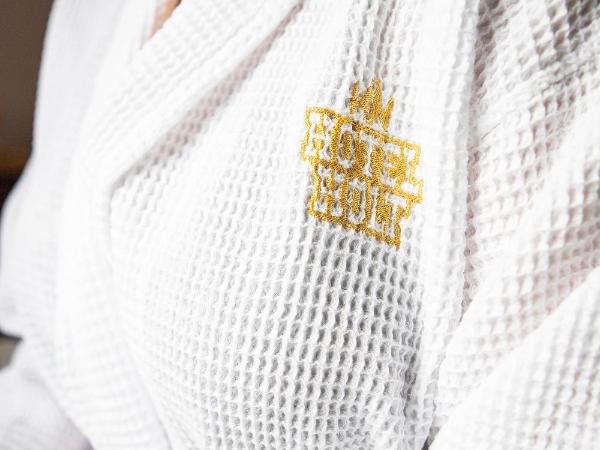 Hotel Holt - The Art Hotel : photo 10 de la chambre chambre simple avec balcon