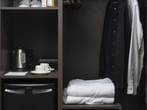 Hotel Holt - The Art Hotel : photo 4 de la chambre suite junior