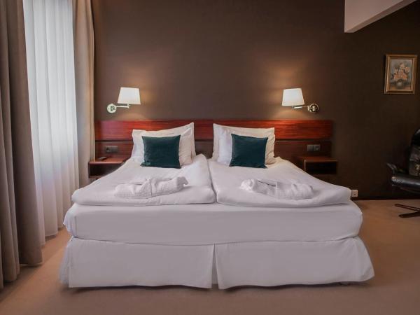 Hotel Holt - The Art Hotel : photo 10 de la chambre suite