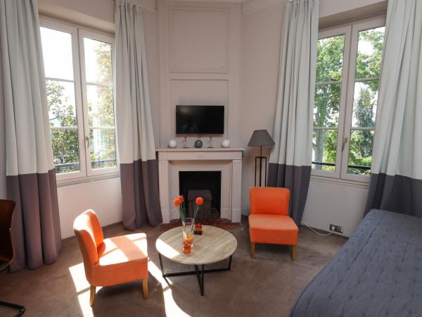 Hôtel Château de Lacan : photo 4 de la chambre chambre double supérieure