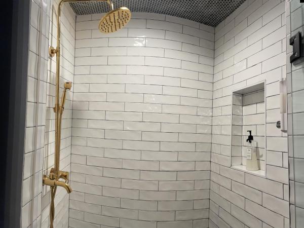 Serenity in the Marigny : photo 9 de la chambre suite lit queen-size