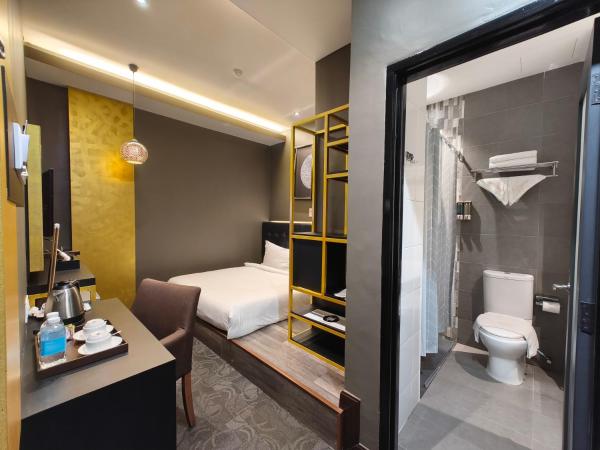 Asiatic Hotel : photo 1 de la chambre chambre supérieure lit queen-size