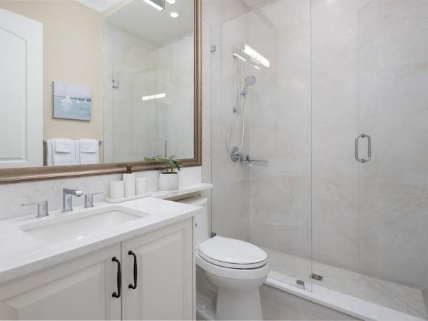 Vancouver Vacation Home : photo 5 de la chambre suite familiale avec balcon