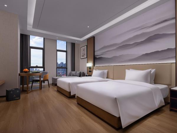 Metropark Hotel Wuhan : photo 3 de la chambre chambre lits jumeaux supérieure