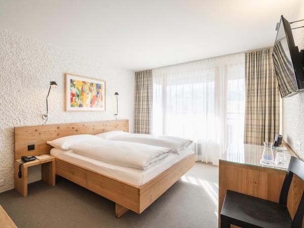 Hauser Hotel St. Moritz : photo 4 de la chambre chambre double Économique