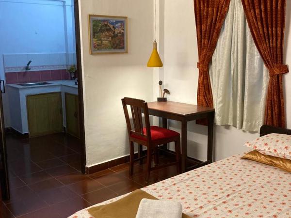 Eden Garden Farm Stay : photo 5 de la chambre chambre double avec balcon