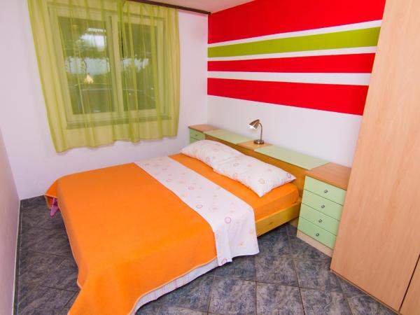 Apartmani Žužić : photo 5 de la chambre appartement - rez-de-chaussée