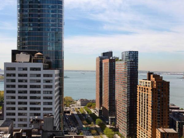 New York Marriott Downtown : photo 6 de la chambre chambre king de luxe avec vue sur le port