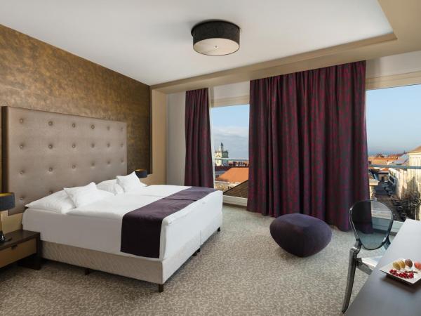Corso Hotel Pécs : photo 4 de la chambre chambre double deluxe