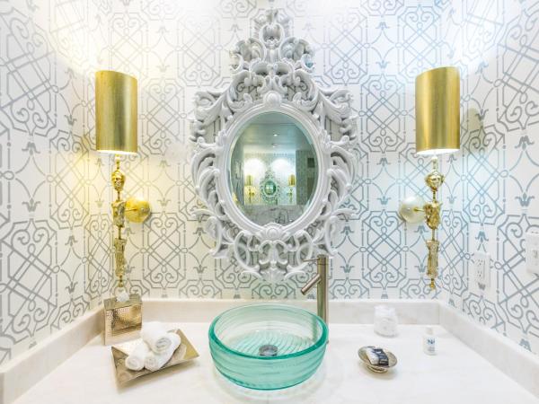 The Saint Hotel, New Orleans, French Quarter, Autograph Collection : photo 1 de la chambre suite 1 chambre lit king-size