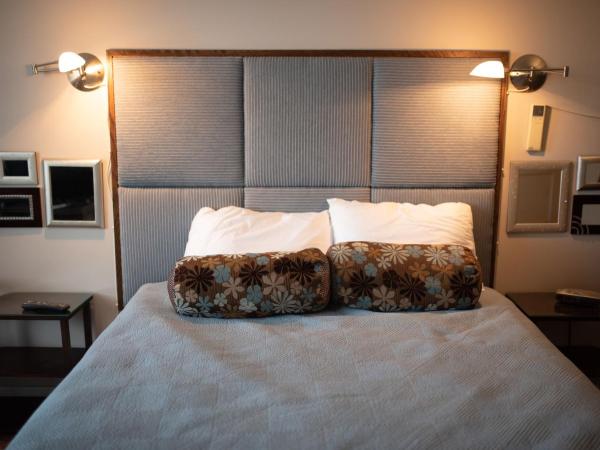 Fountainview Inn : photo 5 de la chambre suite lit queen-size deluxe