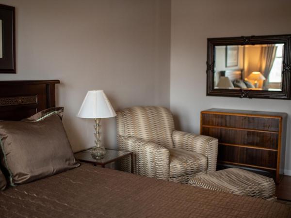 Fountainview Inn : photo 4 de la chambre suite lit queen-size deluxe