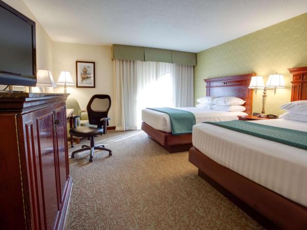 Pear Tree Inn St Louis Convention Center : photo 1 de la chambre chambre deluxe avec 2 lits queen-size