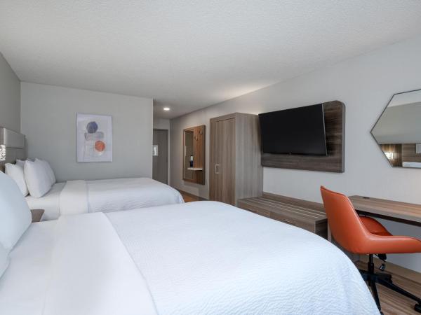 Holiday Inn Express Hotel & Suites Columbia-I-20 at Clemson Road, an IHG Hotel : photo 2 de la chambre deluxe room with two king beds - non-smoking