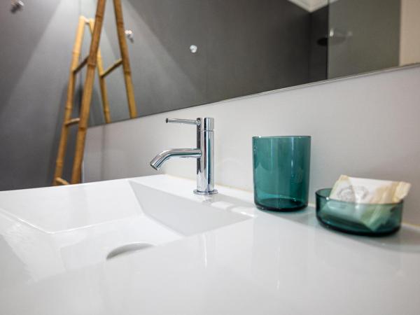 VAGO Alcântara Suites : photo 8 de la chambre chambre triple standard