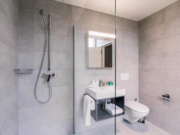 YParc Hôtel : photo 5 de la chambre suite junior