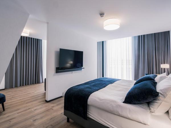 YParc Hôtel : photo 10 de la chambre suite junior