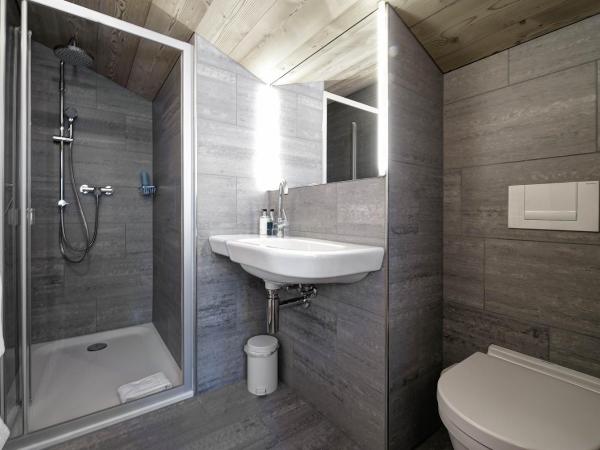 Alpinhotel Bort : photo 4 de la chambre chambre quadruple supérieure