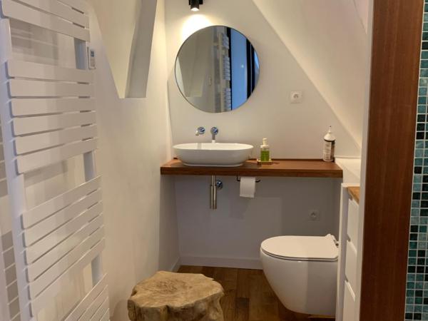 galerie jacqueline storme : photo 7 de la chambre chambre familiale