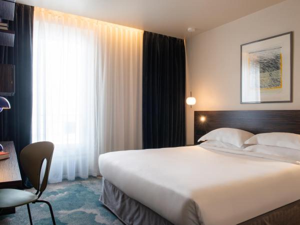 Golden Tulip Opera de Noailles : photo 4 de la chambre chambre standard lit queen-size