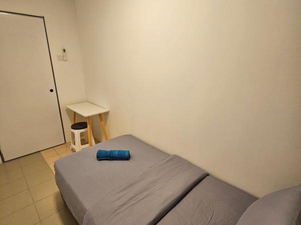 SS HOSTEL PENANG : photo 10 de la chambre chambre simple avec toilettes communes