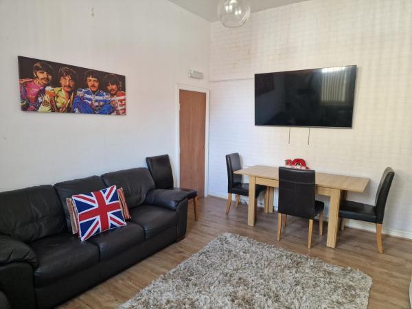 Liverpool city 5 bed house sleeps 12 : photo 2 de la chambre maison de vacances