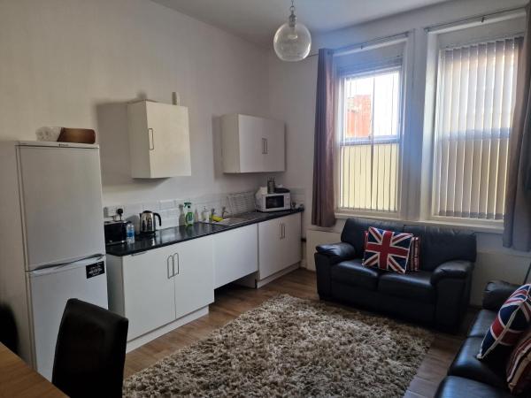 Liverpool city 5 bed house sleeps 12 : photo 3 de la chambre maison de vacances