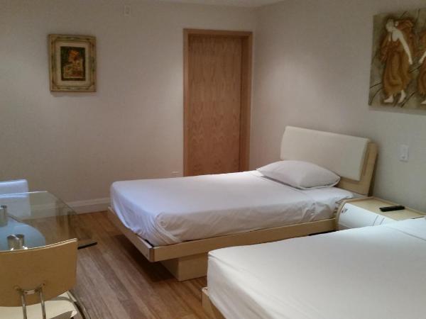 Dragon Gate Inn : photo 4 de la chambre chambre familiale supérieure avec 4 lits