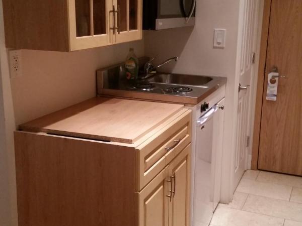 Dragon Gate Inn : photo 5 de la chambre chambre familiale supérieure avec 4 lits