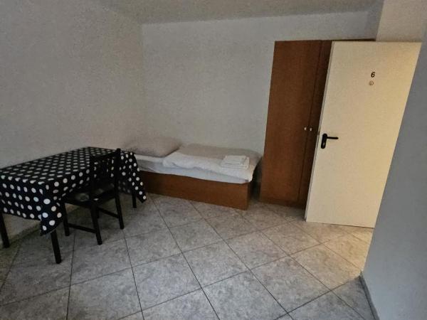 Pension Seckbach : photo 2 de la chambre chambre lits jumeaux Économique